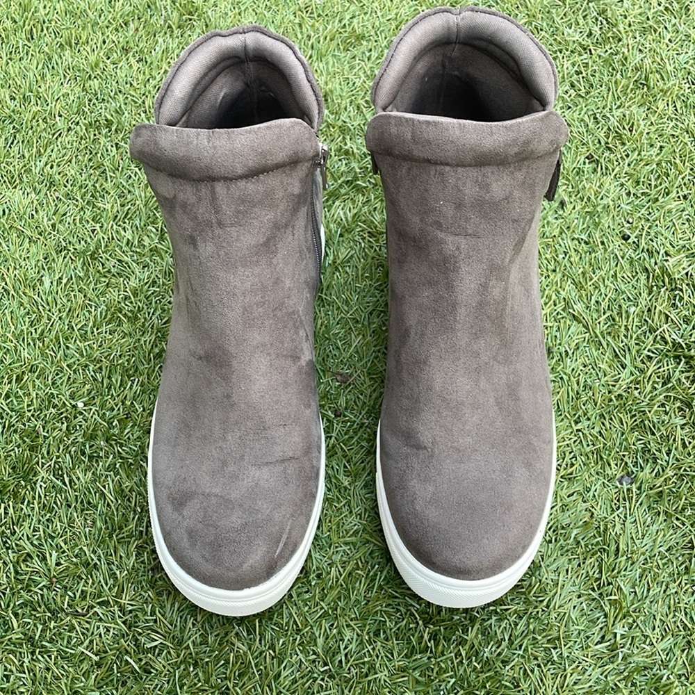 Madden Girl Shoe
